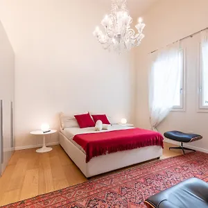 Chic Elegance At Borgo Tommasini Appartamento Parma